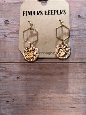 Finders Keepers Gold Hexagon Link Drop Earrings with Textured Discs